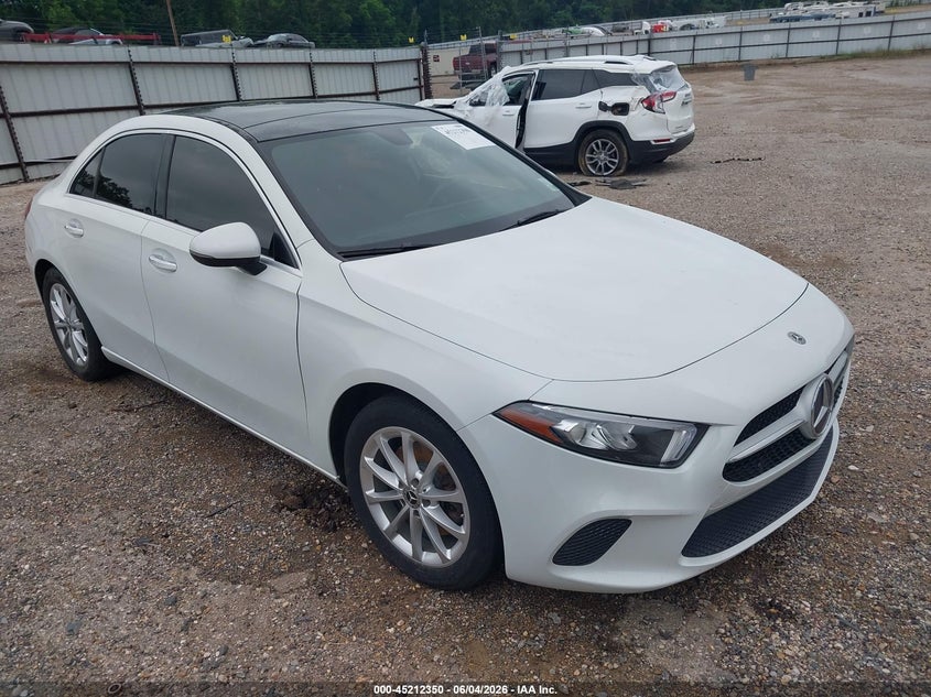 2020 Mercedes-benz A-klasse VIN WDD3G4EB6LW042321 IAAI salvage auction — ELECTRICAL, Salvage Title, sold $7,500 on 2026-07-29 (photo 1)