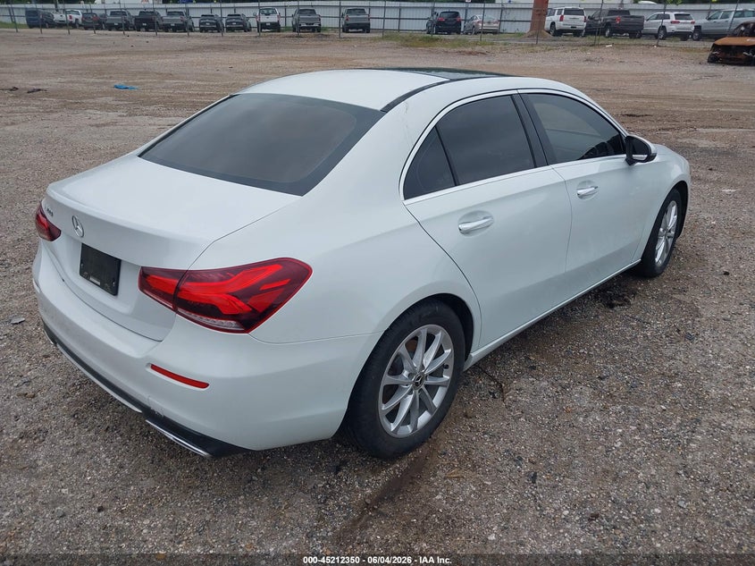 2020 Mercedes-benz A-klasse VIN WDD3G4EB6LW042321 IAAI salvage auction — ELECTRICAL, Salvage Title, sold $7,500 on 2026-07-29 (photo 4)