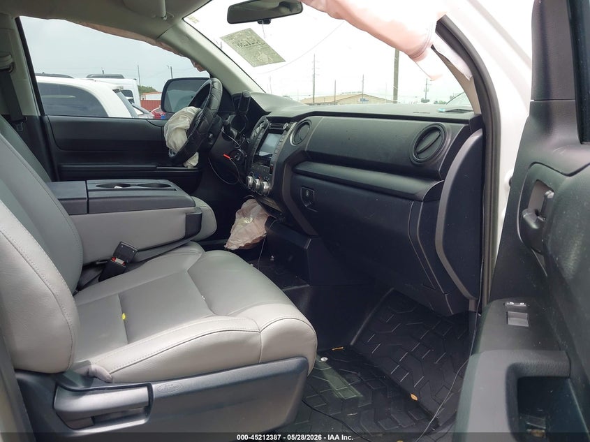 2017 Toyota Tundra VIN 5TFRM5F16HX117013 IAAI salvage auction — FRONT & REAR, Salvage Title, sold $5,400 on 2026-07-08 (photo 5)