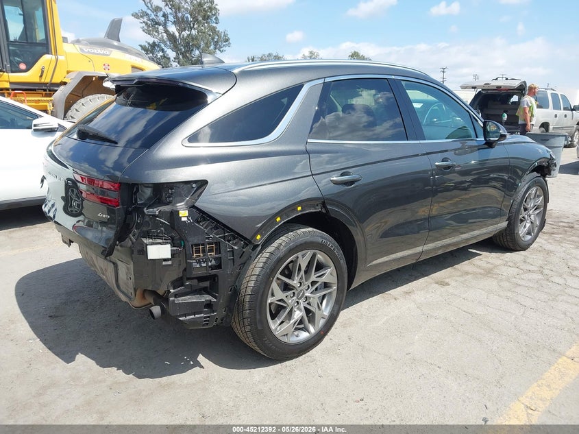 2025 Genesis Gv70 VIN KMUMADTB3SU221281 IAAI salvage auction — FRONT & REAR, Salvage Title, sold $13,550 on 2026-07-06 (photo 4)