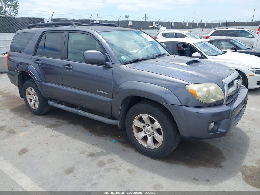 2007 Toyota 4runner VIN JTEZU14R378078614 IAAI salvage auction — REAR END, Clear - Dealer Only (California), sold $2,100 on 2026-07-22 (photo 1)
