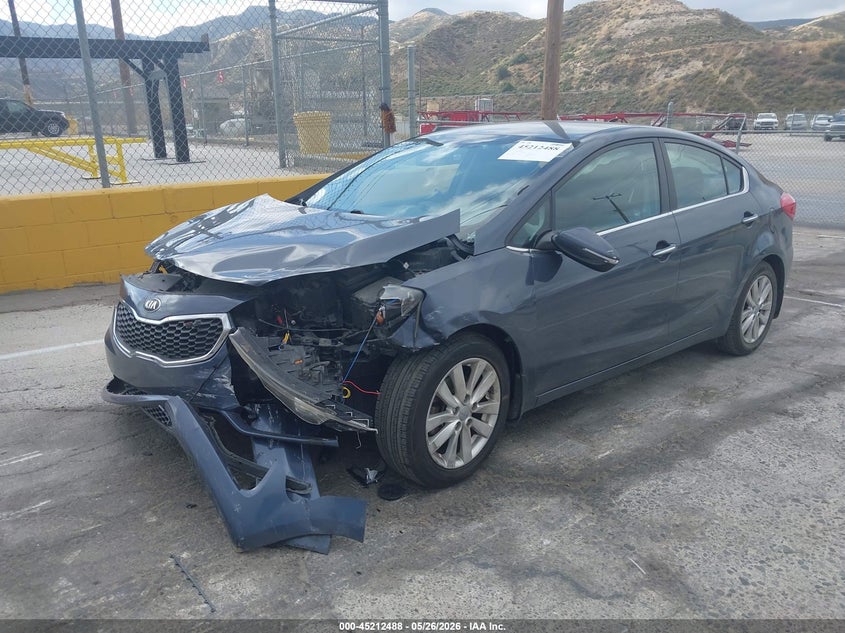 2015 Kia Forte VIN KNAFX4A82F5282233 IAAI salvage auction — FRONT END, Clear (Indiana), sold $425 on 2026-07-08 (photo 2)