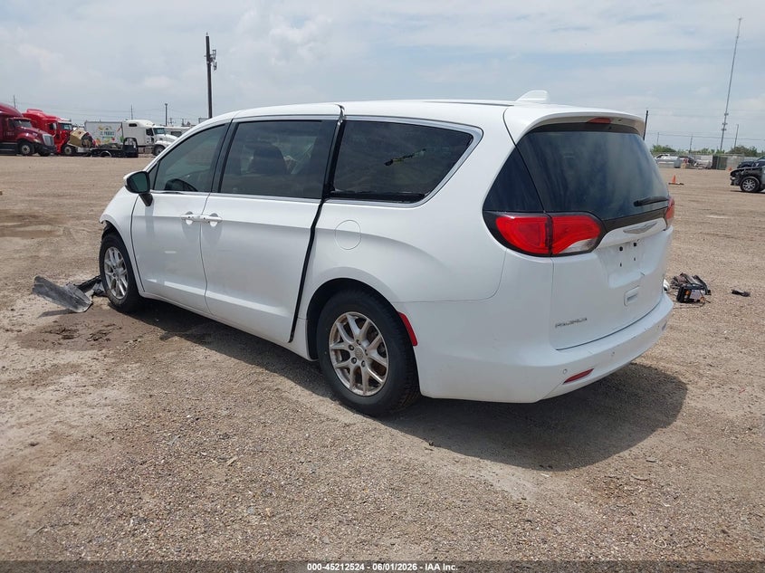 2017 Chrysler Pacifica VIN 2C4RC1DG5HR703591 IAAI salvage auction — ENGINE DAMAGE, Salvage Title, sold $850 on 2026-07-24 (photo 3)
