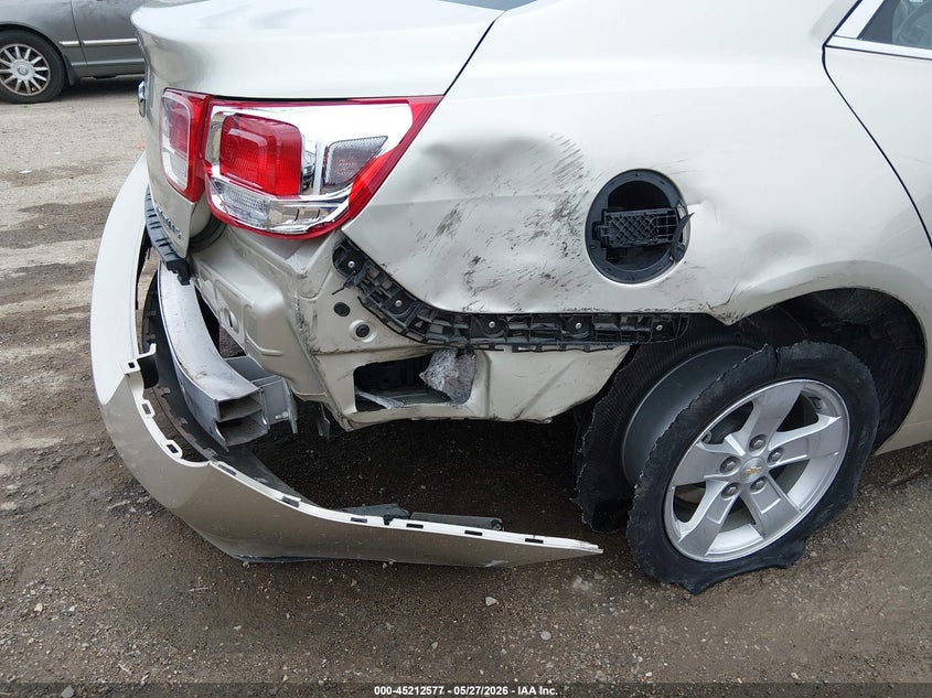 2014 Chevrolet Malibu VIN 1G11B5SL5EF132896 IAAI salvage auction — RIGHT REAR, Salvage Title, sold $2,525 on 2026-07-10 (photo 6)