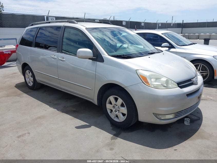 2004 Toyota Sienna VIN 5TDZA22C84S000516 IAAI salvage auction — NORMAL WEAR, Clear (California), sold $25 on 2026-07-29 (photo 1)