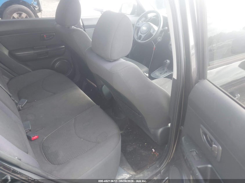 2013 Kia Soul VIN KNDJT2A50D7628722 IAAI salvage auction — NORMAL WEAR, Salvage Title, sold $375 on 2026-07-28 (photo 8)