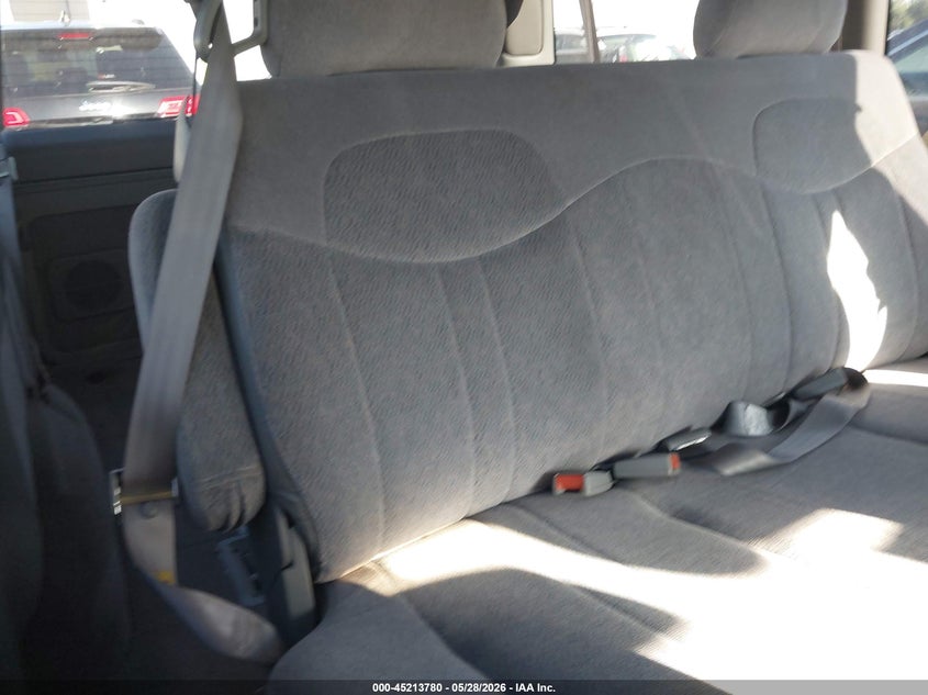 1997 Chevrolet Astro VIN 1GNDM19W5VB141622 IAAI salvage auction — NORMAL WEAR, Clear (Utah), sold $250 on 2026-07-09 (photo 8)