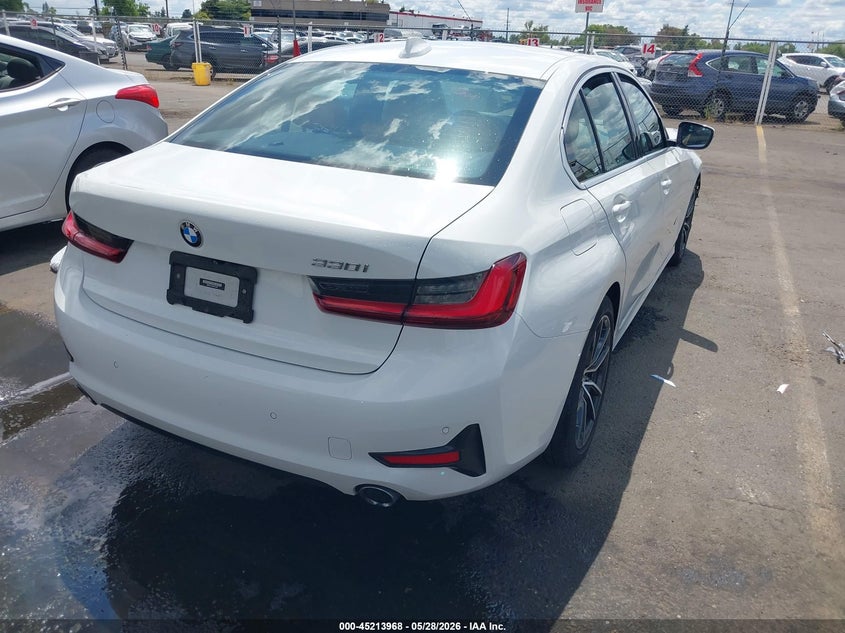 2022 BMW 3er VIN 3MW5R1J0XN8C43633 IAAI salvage auction — FRONT END, Salvage Title, sold $10,100 on 2026-07-09 (photo 4)