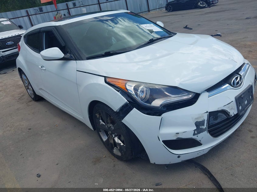 2016 Hyundai Veloster VIN KMHTC6AD8GU289362 IAAI salvage auction — FRONT & REAR, Salvage Title, sold $1,000 on 2026-07-16 (photo 1)