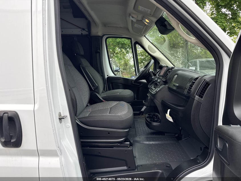 2023 Ram Promaster 3500 VIN 3C6MRVJG4PE512157 IAAI salvage auction — LEFT FRONT, Clear (New Jersey), sold $3,500 on 2026-07-08 (photo 5)