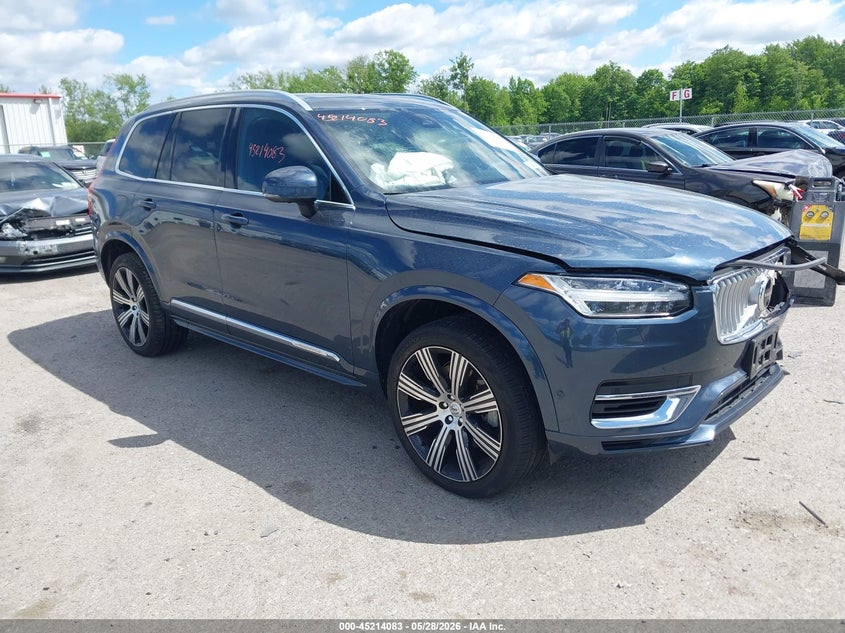 2023 Volvo Xc90 VIN YV4H60CN8P1948186 IAAI salvage auction — LEFT FRONT, Salvage Title, sold $13,725 on 2026-07-21 (photo 1)