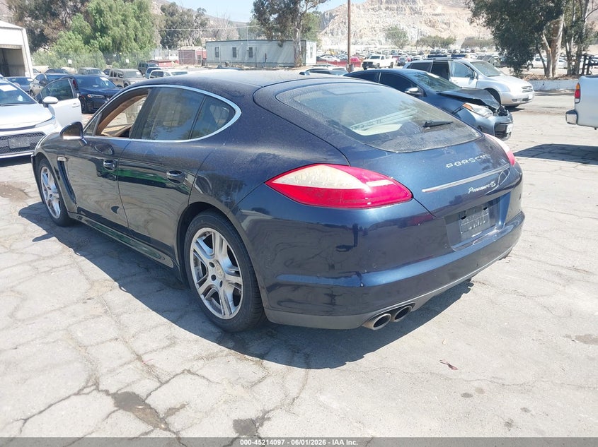 2010 Porsche Panamera VIN WP0AB2A79AL062793 IAAI salvage auction — NORMAL WEAR, Salvage (Texas), sold $1,100 on 2026-08-18 (photo 3)