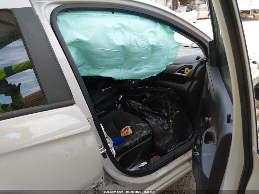 2020 Chevrolet Spark VIN KL8CB6SA2LC472812 IAAI salvage auction — RIGHT SIDE, Salvage Title, sold $1,050 on 2026-07-14 (photo 5)