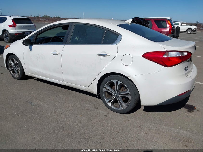 2016 Kia Forte VIN KNAFZ4A84G5492702 IAAI salvage auction — NORMAL WEAR, Clear - Dealer Only (California), sold $450 on 2026-07-07 (photo 3)