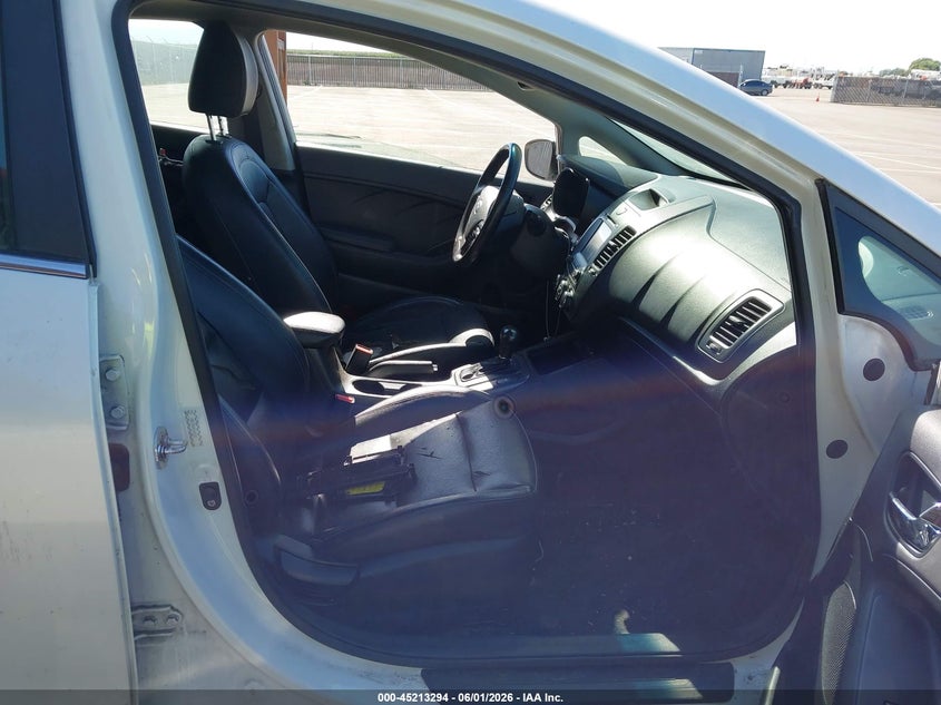 2016 Kia Forte VIN KNAFZ4A84G5492702 IAAI salvage auction — NORMAL WEAR, Clear - Dealer Only (California), sold $450 on 2026-07-07 (photo 5)