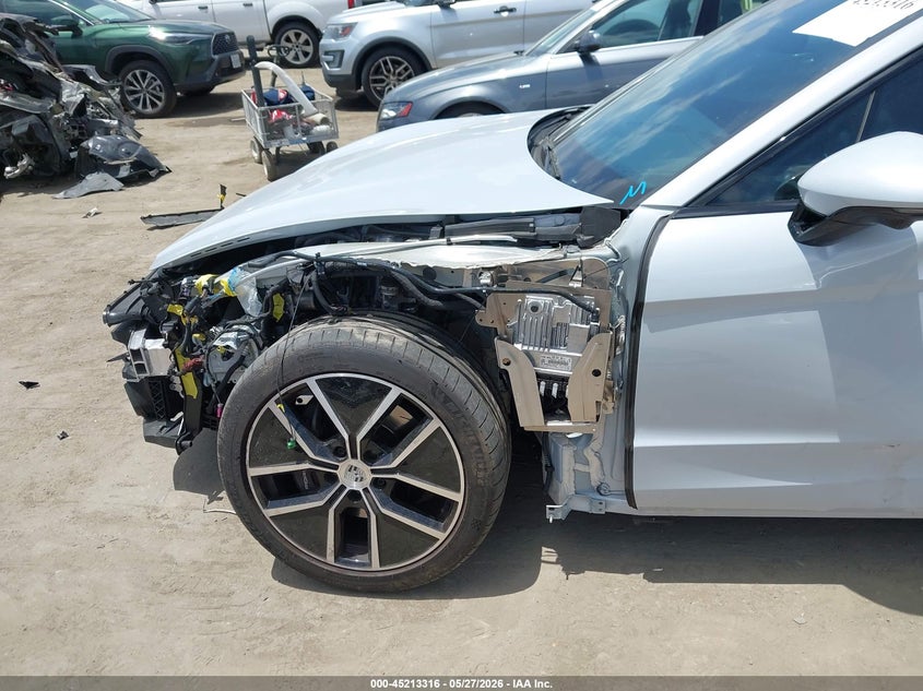 2025 Porsche Panamera VIN WP0AA2YA8SL001697 IAAI salvage auction — LEFT FRONT, Salvage Title, sold $42,250 on 2026-07-30 (photo 6)