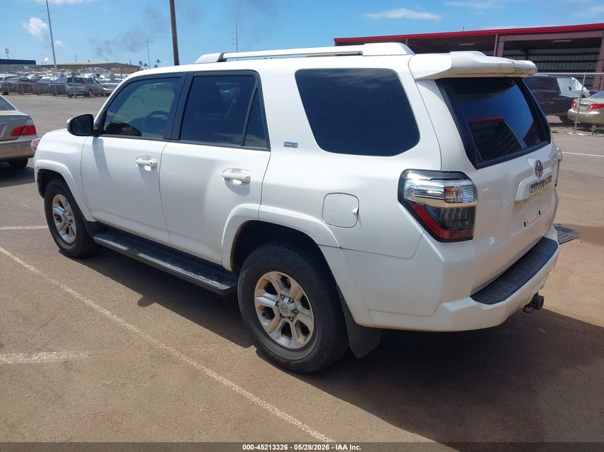 2014 Toyota 4runner VIN JTEZU5JR4E5080060 IAAI salvage auction — RIGHT FRONT, Clear (Hawaii), sold $7,400 on 2026-07-23 (photo 3)