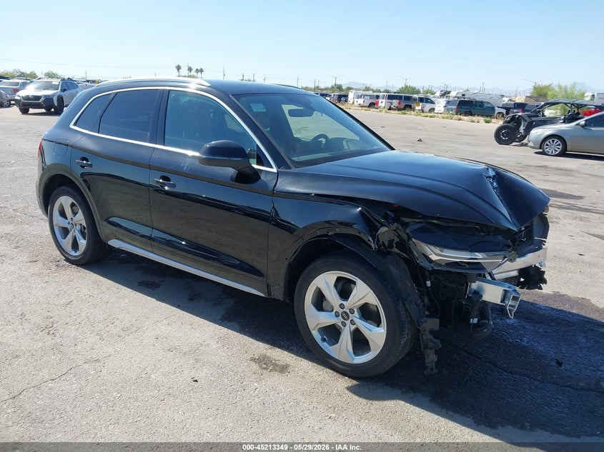 2021 Audi Q5 VIN WA1BAAFY1M2110763 IAAI salvage auction — FRONT END, Salvage Title, sold $7,600 on 2026-07-23 (photo 1)