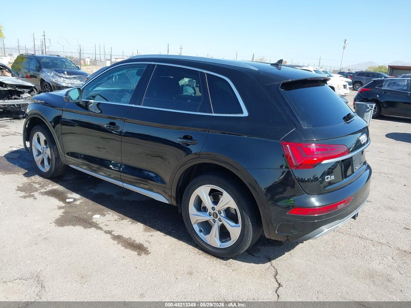 2021 Audi Q5 VIN WA1BAAFY1M2110763 IAAI salvage auction — FRONT END, Salvage Title, sold $7,600 on 2026-07-23 (photo 3)