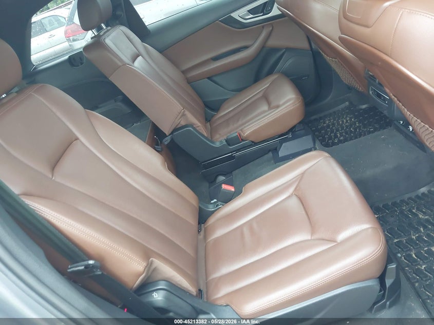 2018 Audi Q7 VIN WA1LHAF70JD004215 IAAI salvage auction — HAIL, Salvage Title, sold $7,200 on 2026-07-13 (photo 8)