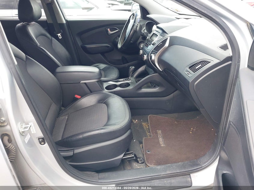 2012 Hyundai Tucson VIN KM8JUCAC3CU420556 IAAI salvage auction — NORMAL WEAR, Salvage Title, sold $975 on 2026-07-27 (photo 5)