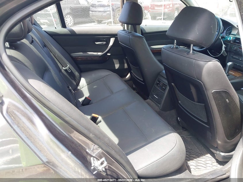 2006 BMW 3er VIN WBAVD13516KV05918 IAAI salvage auction — NORMAL WEAR, Clear (New York), sold $600 on 2026-07-07 (photo 8)