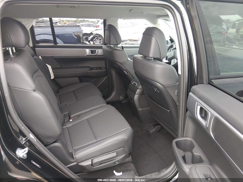 2026 Hyundai Santa fe VIN 5NMP24GL8TH185533 IAAI salvage auction — LEFT SIDE, Salvage Title, sold $10,300 on 2026-07-30 (photo 8)