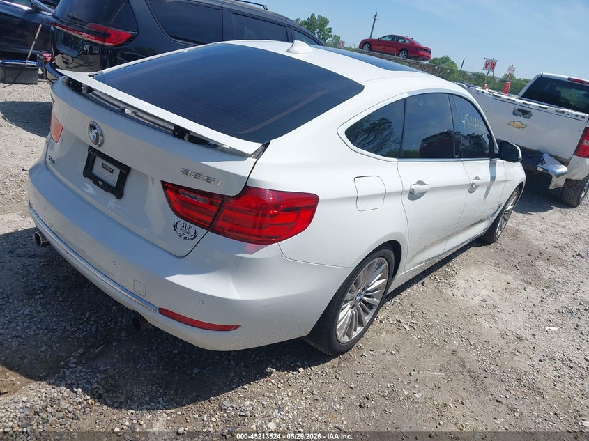2015 BMW 3er VIN WBA3X9C58FD868427 IAAI salvage auction — FRESH WATER, Salvage Title, sold $350 on 2026-07-28 (photo 4)