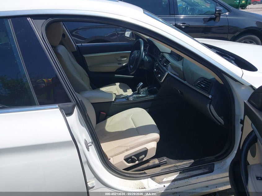 2015 BMW 3er VIN WBA3X9C58FD868427 IAAI salvage auction — FRESH WATER, Salvage Title, sold $350 on 2026-07-28 (photo 5)