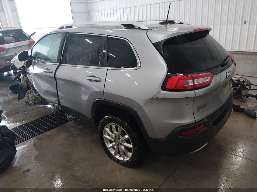 2017 Jeep Cherokee VIN 1C4PJMDB5HW520024 IAAI salvage auction — LEFT FRONT, Salvage Title, sold $725 on 2026-07-28 (photo 3)