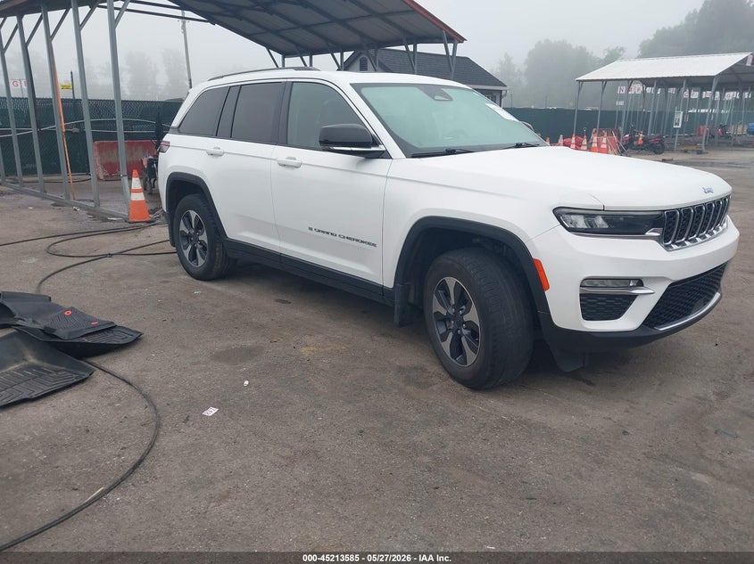 2022 Jeep Grand cherokee VIN 1C4RJYB6XN8758408 — IAAI salvage auction photo