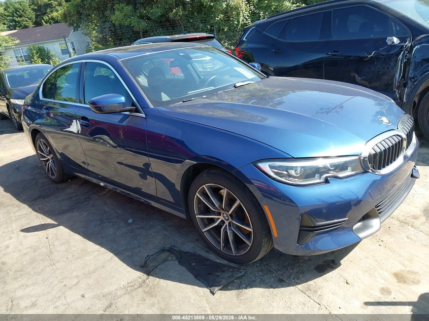 2021 BMW 3er VIN 3MW5R1J01M8B87063 — IAAI salvage auction photo