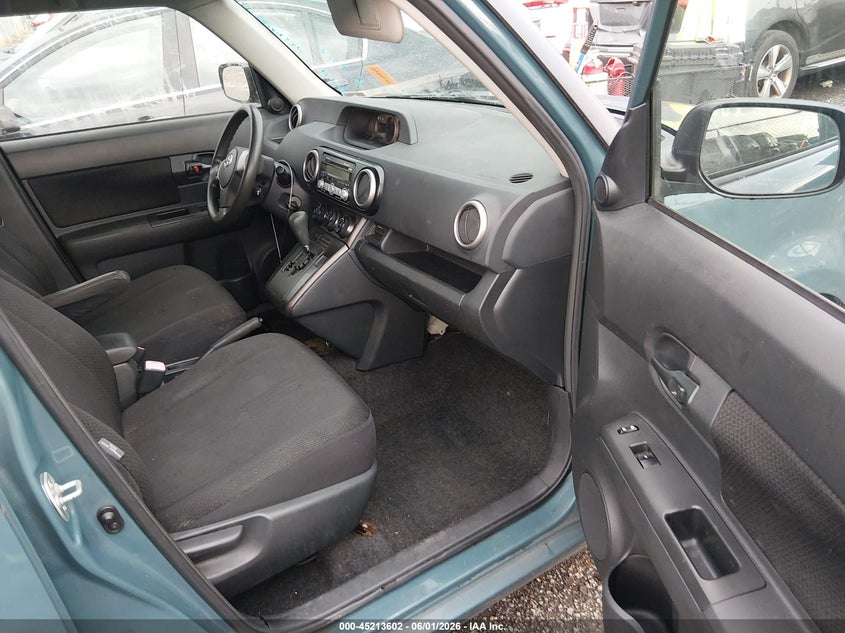 2008 Scion Xb VIN JTLKE50E681018032 IAAI salvage auction — NORMAL WEAR, Salvage (Texas), sold $125 on 2026-07-30 (photo 5)