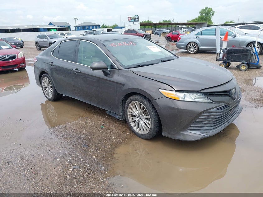 2018 Toyota Camry VIN 4T1B11HK4JU035163 IAAI salvage auction — HAIL, Salvage Title, sold $7,550 on 2026-07-29 (photo 1)