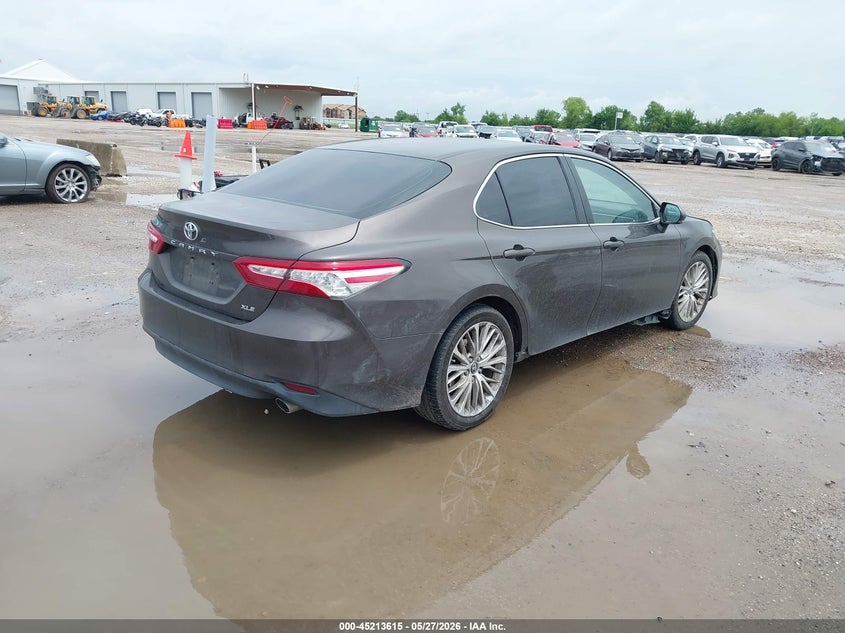 2018 Toyota Camry VIN 4T1B11HK4JU035163 IAAI salvage auction — HAIL, Salvage Title, sold $7,550 on 2026-07-29 (photo 4)