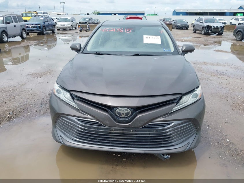 2018 Toyota Camry VIN 4T1B11HK4JU035163 IAAI salvage auction — HAIL, Salvage Title, sold $7,550 on 2026-07-29 (photo 6)