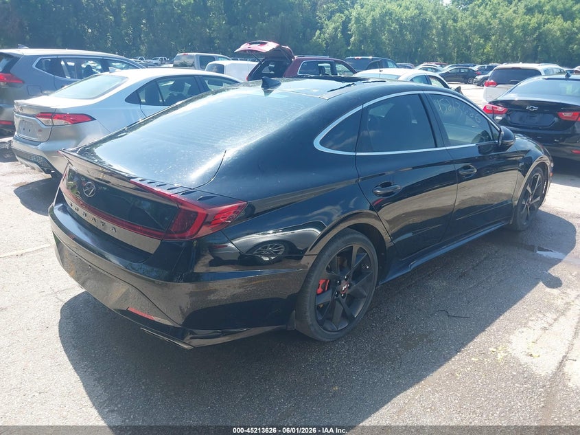 2022 Hyundai Sonata VIN 5NPEK4JC9NH142406 IAAI salvage auction — HAIL, Salvage Title, sold $8,300 on 2026-07-29 (photo 4)
