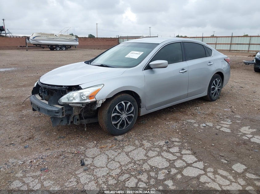 2014 Nissan Altima VIN 1N4AL3APXEN333105 IAAI salvage auction — LEFT FRONT, Salvage Title, sold $25 on 2026-07-29 (photo 2)