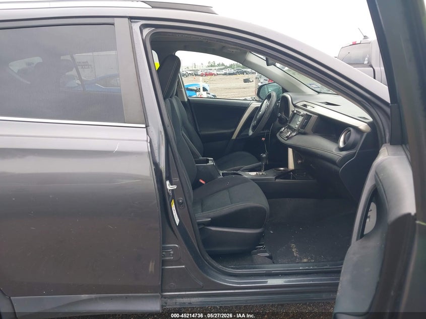 2015 Toyota Rav 4 VIN 2T3WFREVXFW149330 IAAI salvage auction — NORMAL WEAR, Salvage Title, sold $3,150 on 2026-07-23 (photo 5)