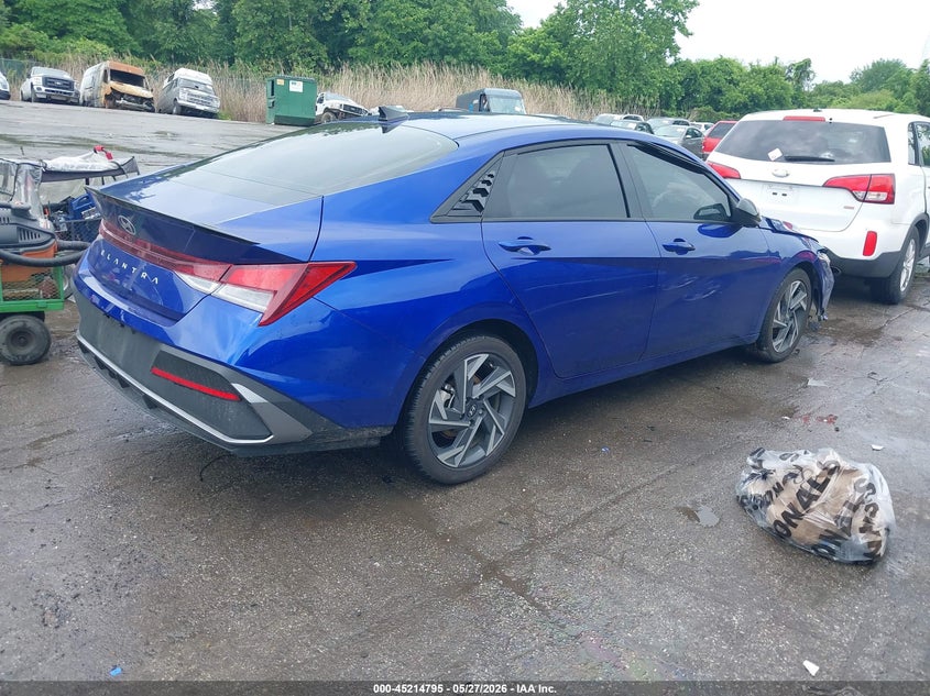 2025 Hyundai Elantra VIN KMHLM4DG9SU059796 IAAI salvage auction — FRONT END, Salvage Title, sold $4,000 on 2026-07-23 (photo 4)