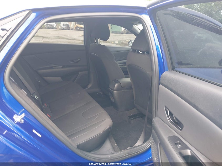 2025 Hyundai Elantra VIN KMHLM4DG9SU059796 IAAI salvage auction — FRONT END, Salvage Title, sold $4,000 on 2026-07-23 (photo 8)