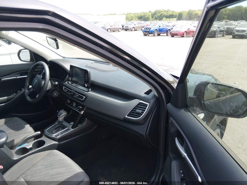2022 Kia Seltos VIN KNDEPCAA5N7238113 IAAI salvage auction — HAIL, Salvage Title, sold $6,325 on 2026-07-07 (photo 5)