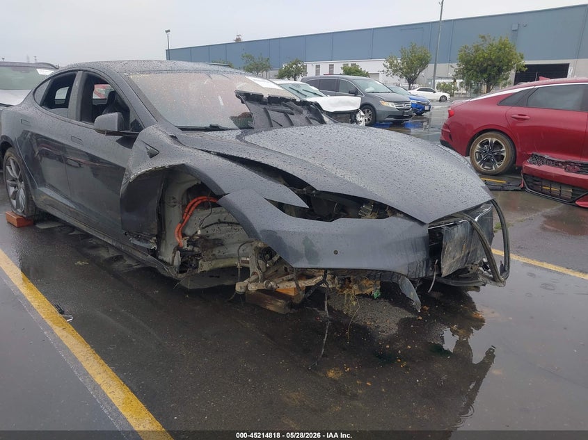2016 Tesla Model s VIN 5YJSA1E43GF174938 IAAI salvage auction — FRONT END, Salvage (California), sold $4,850 on 2026-07-20 (photo 6)