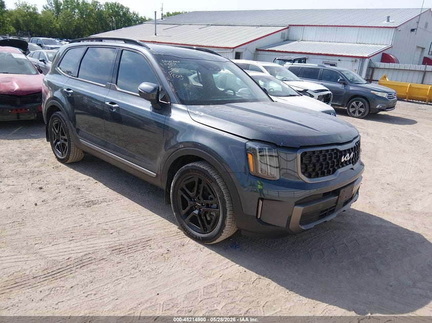 2023 Kia Telluride VIN 5XYP3DGC9PG327384 IAAI salvage auction — HAIL, Salvage Title, sold $16,675 on 2026-07-13 (photo 1)