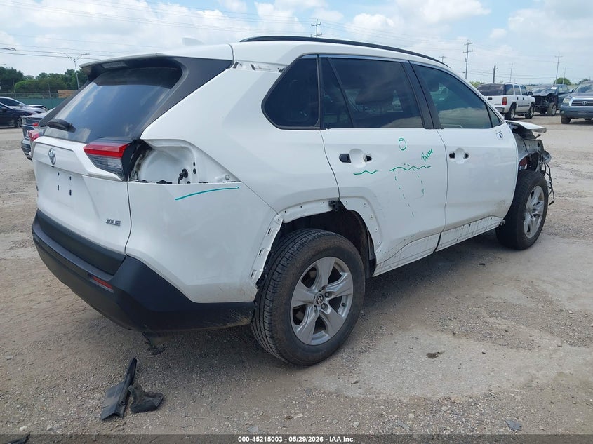 2021 Toyota Rav 4 VIN 2T3W1RFV4MW184262 IAAI salvage auction — FRONT & REAR, Salvage Title, sold $7,200 on 2026-07-29 (photo 4)