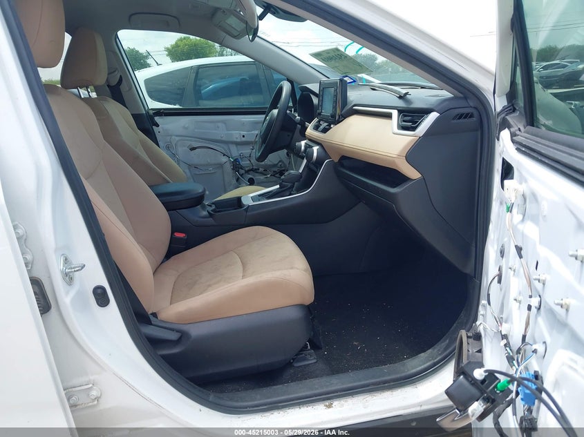 2021 Toyota Rav 4 VIN 2T3W1RFV4MW184262 IAAI salvage auction — FRONT & REAR, Salvage Title, sold $7,200 on 2026-07-27 (photo 5)