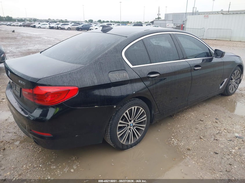 2018 BMW 5er VIN WBAJA5C55JWA36190 IAAI salvage auction — ROOF, Salvage Title, sold $6,825 on 2026-07-30 (photo 4)