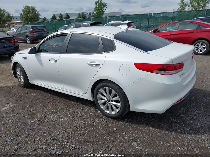 2018 Kia Optima VIN 5XXGT4L32JG261696 IAAI salvage auction — THEFT, Mv-907A (New York), sold $1,300 on 2026-07-14 (photo 3)