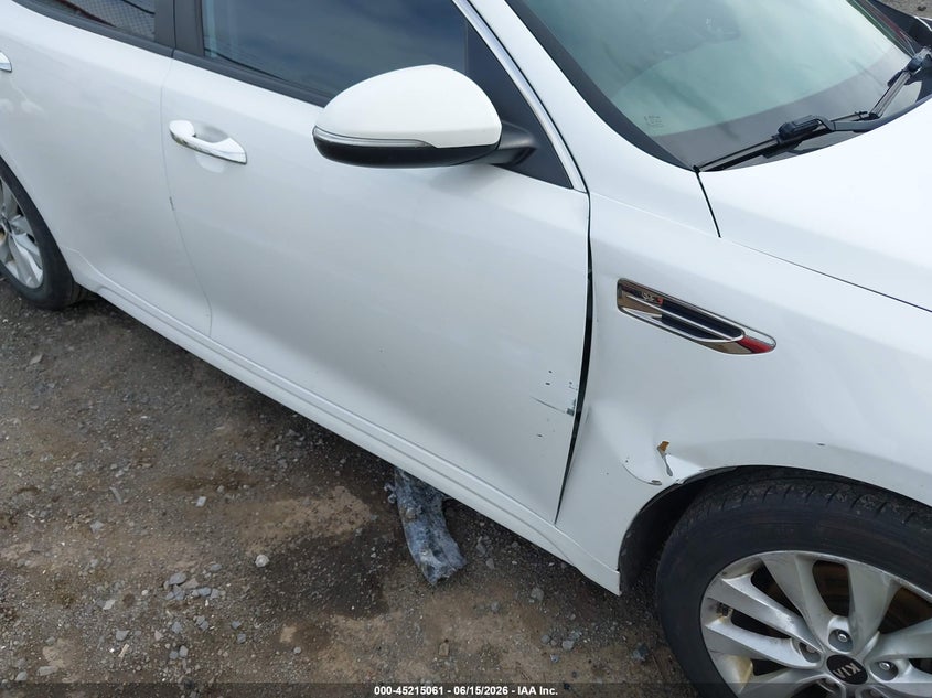 2018 Kia Optima VIN 5XXGT4L32JG261696 IAAI salvage auction — THEFT, Mv-907A (New York), sold $1,300 on 2026-07-14 (photo 6)