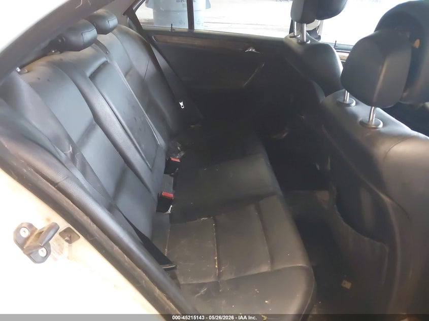 2007 Mercedes-benz C class VIN WDBRF52H57F935882 IAAI salvage auction — FRONT END, Clear (Arizona), sold $25 on 2026-07-29 (photo 8)